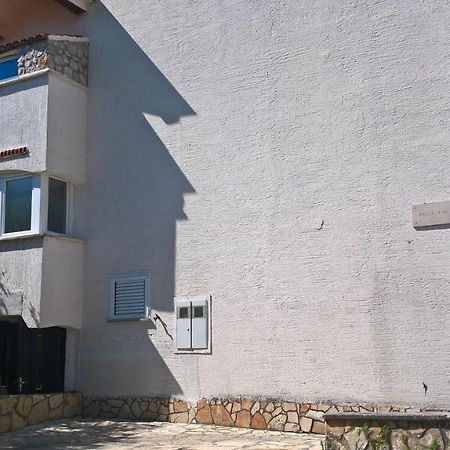 نوفاليا Apartmani "Lorenzo" المظهر الخارجي الصورة