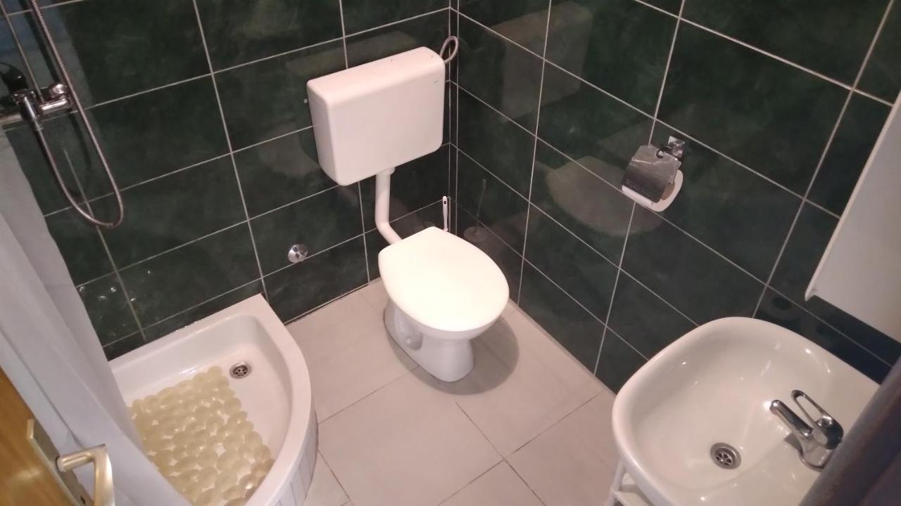 نوفاليا Apartmani "Lorenzo" المظهر الخارجي الصورة