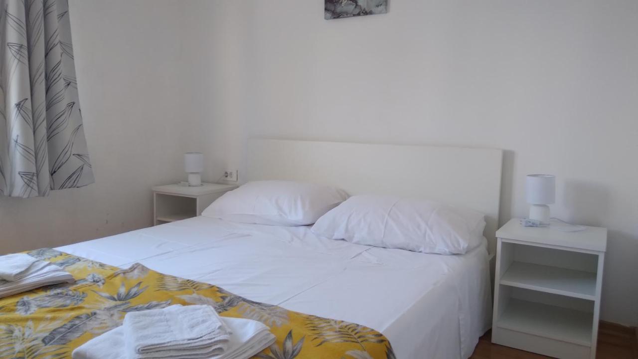 نوفاليا Apartmani "Lorenzo" المظهر الخارجي الصورة